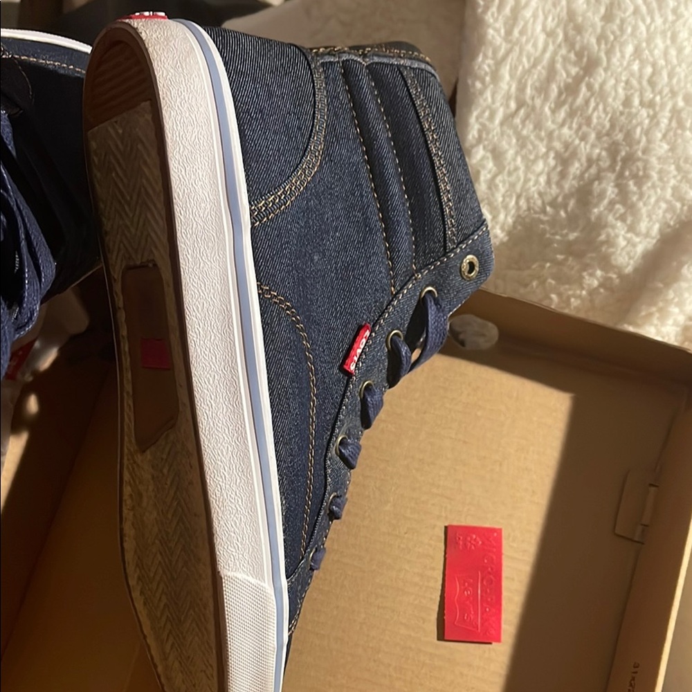 Levi's Blue High-Top Sneakers with Denim Canvas